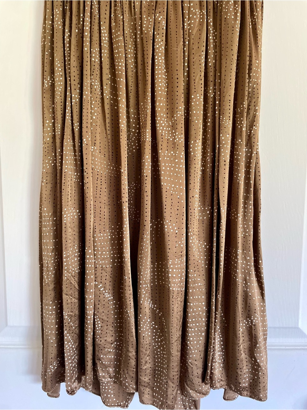 BCBGMaxAzria Dot Print Smocked Midi Dress - Picture 6 of 7